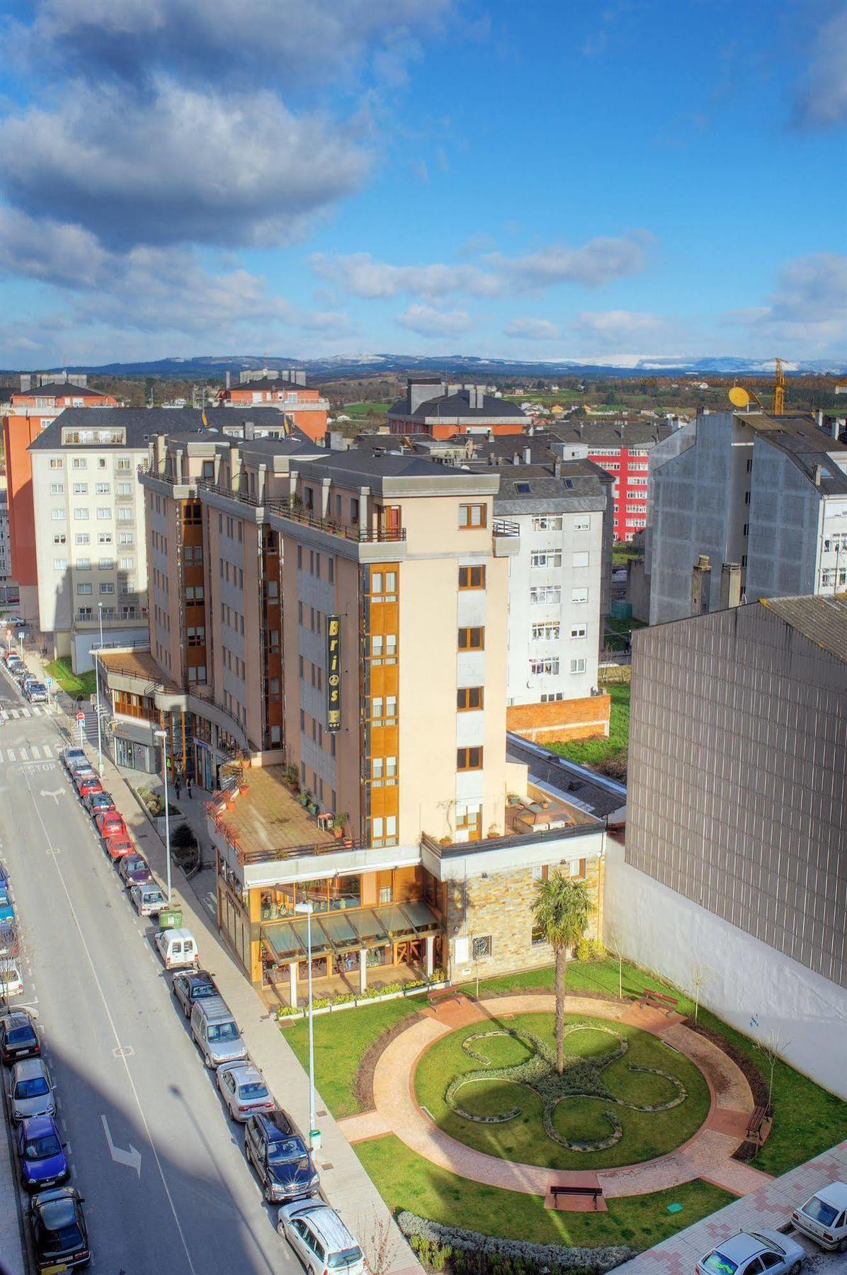 Hotel Brios Lugo Exteriör bild